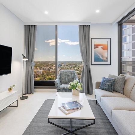 Meriton Suites George Street, Parramatta Sydney Exterior photo